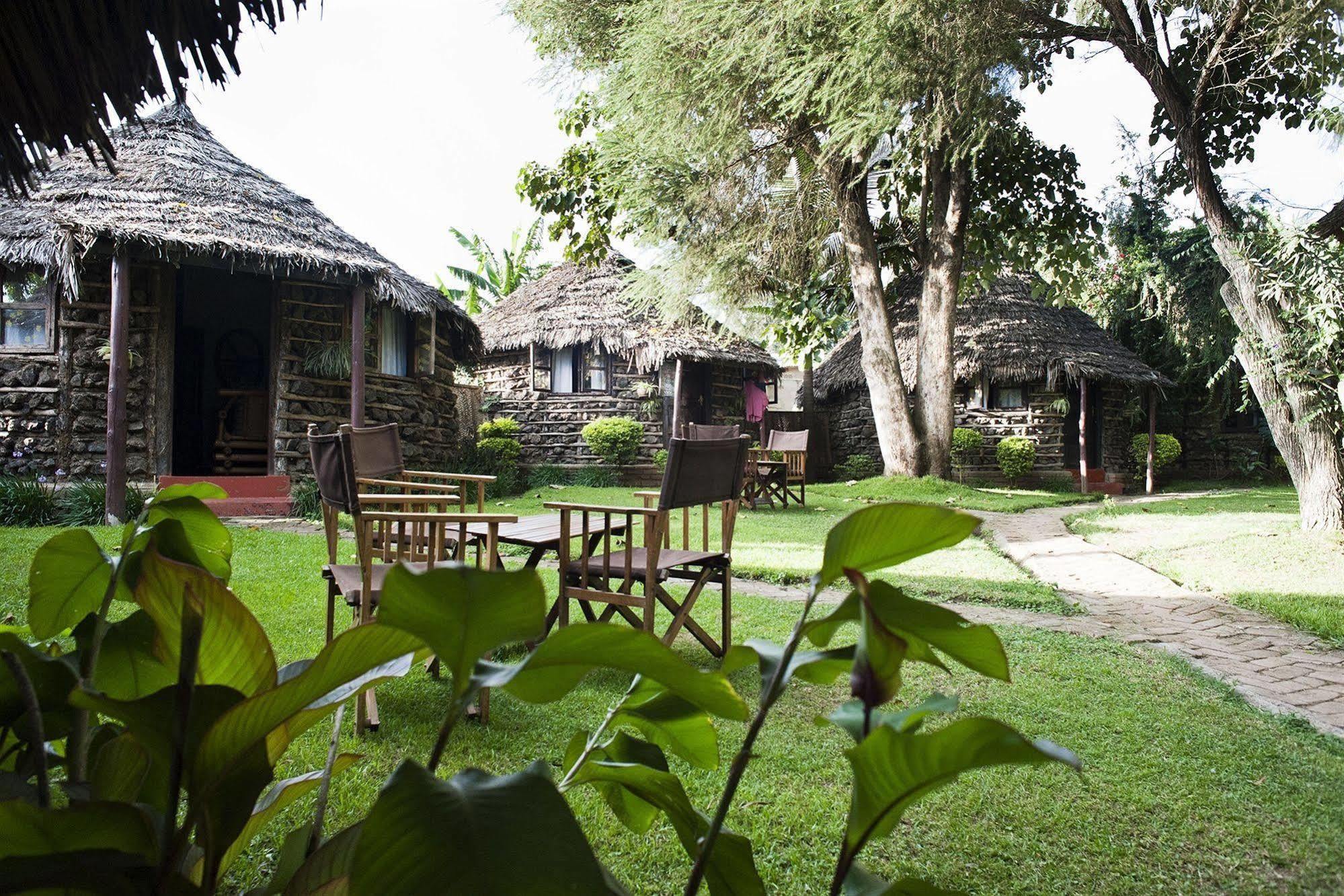 L Oasis Lodge And Restaurant Arusha Exterior photo