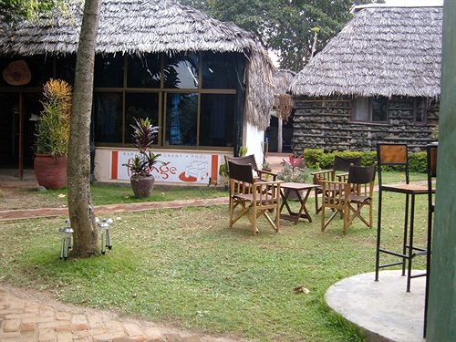 L Oasis Lodge And Restaurant Arusha Exterior photo